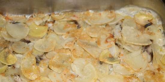 Herring casserole with onions and potatoes