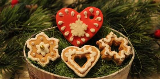 Decoramos galletas de jengibre, galletas