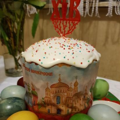 Kulich Myasoedovskaya-val a sütőben (mesterkurzus)