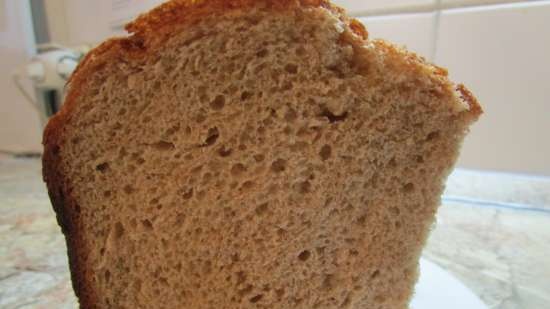 Pane integrale con noci (macchina per il pane)