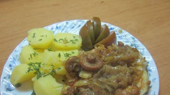 Pescado frito con salsa de cebolla y setas