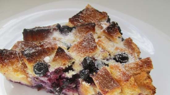 Pâine veche Berry Pie