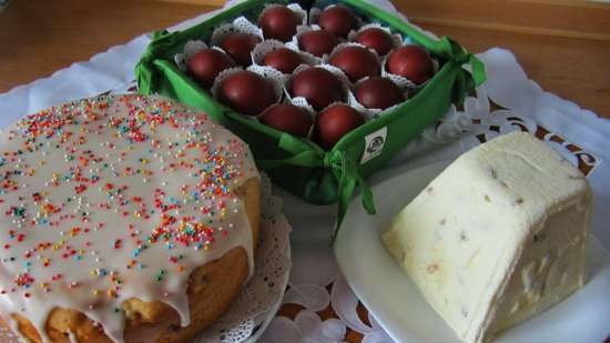 Easter cake in a slow cooker