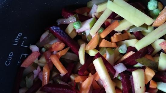 Vinaigrette allo stufato di verdure (sul fornello / in una pentola a cottura lenta)