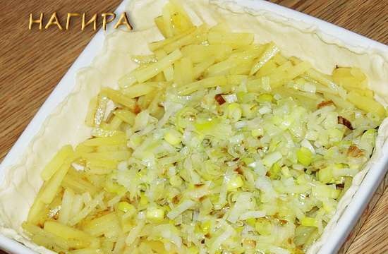 Torta con finferli e patate