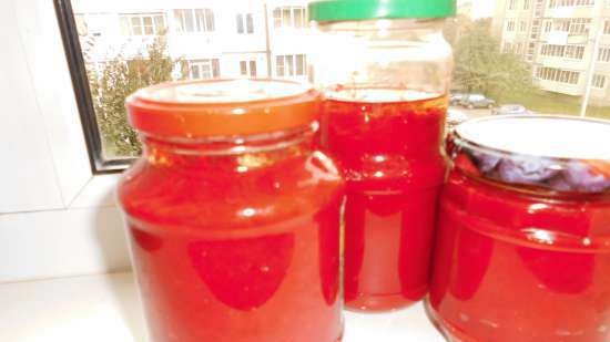 Salted sweet red pepper paste