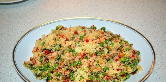 Couscous med gresk salat (D. Oliver)