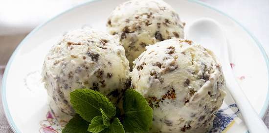 Helado con pan negro de David Leibovitz