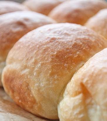 Butter rolls with cream cheese