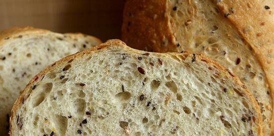 Pane multicereali, crema pasticcera