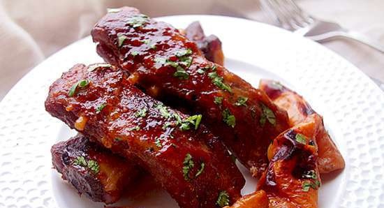 Pork ribs baked with quince