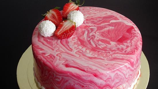 Eper mousse torta