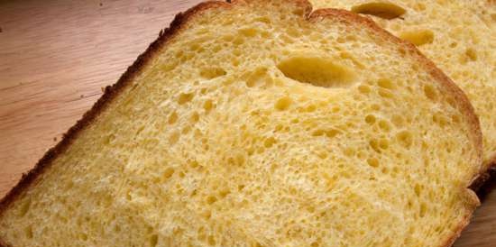 Wheat pumpkin-curd bread in a bread maker