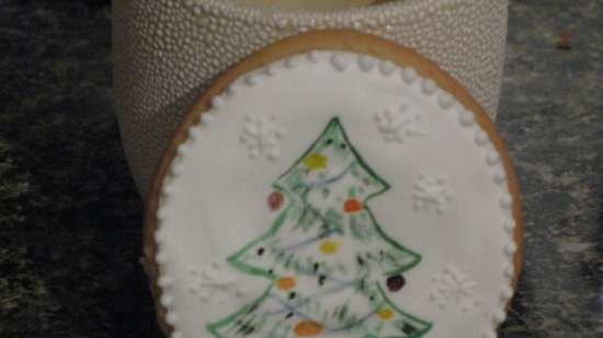 We decorate gingerbread cookies, cookies