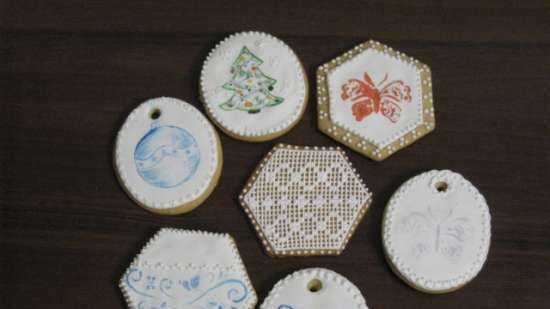 Decoramos galletas de jengibre, galletas