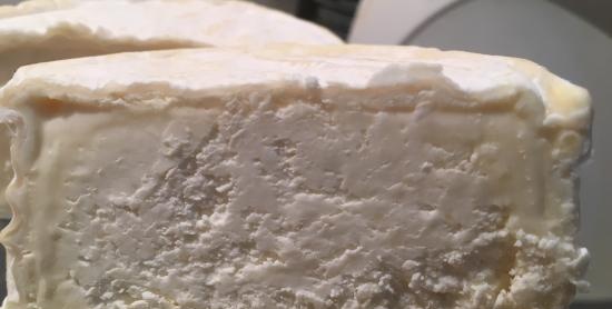 Valance morbido formaggio francese