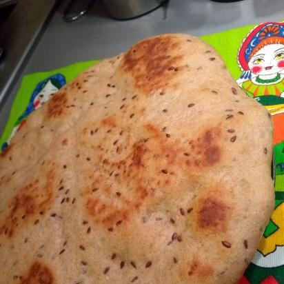 Dough patties with oatmeal and rye flour