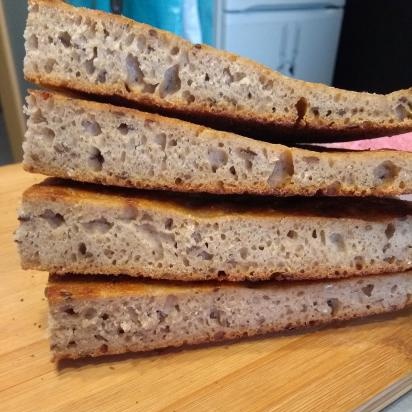 Dough patties with oatmeal and rye flour