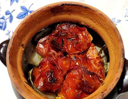 Jerusalem artichoke with parsley and chives in cream