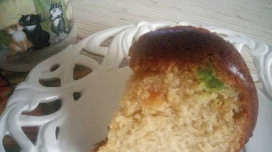 Oranje muffin met olijfolie, gedroogde veenbessen en noten