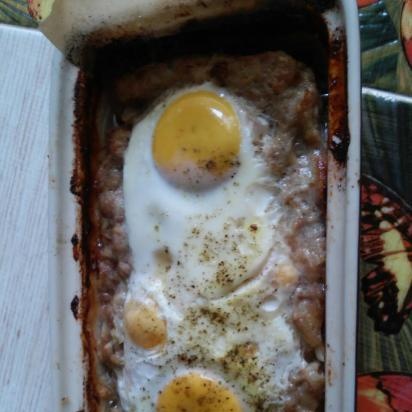 Pâine de carne umplută