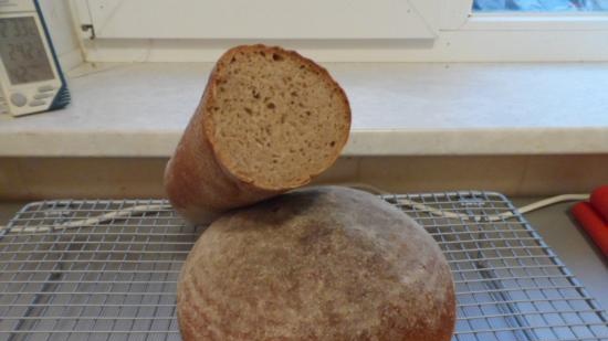 Pane di segale e grano senza impastare