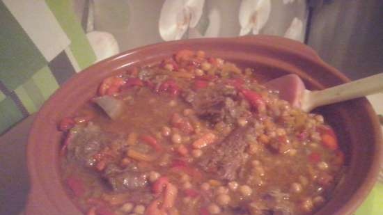 Tagine amb xai, cigrons i prunes prunes