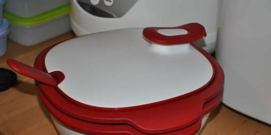 Plastic dishes Tupperware - reviews