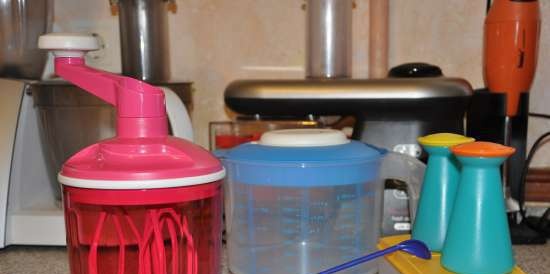 Tupperware จานพลาสติก - บทวิจารณ์