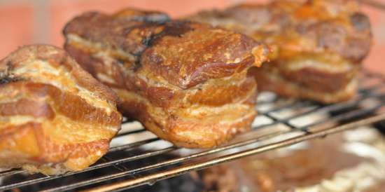 Affumicatore e affumicatura di prodotti (dalle verdure alla carne e al pesce)