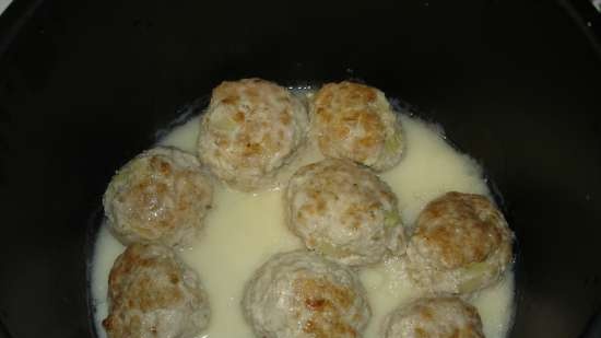 Meatballs in sour cream sauce (pressure cooker Polaris 0305)