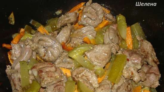 Beef with pickled cucumbers and carrots (pressure cooker Polaris 0305)