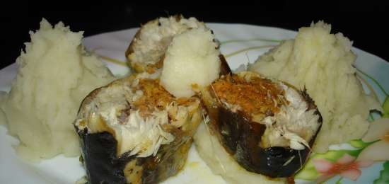 Stuffed mackerel and boiled potatoes - a duet dish (pressure cooker Polaris 0305)