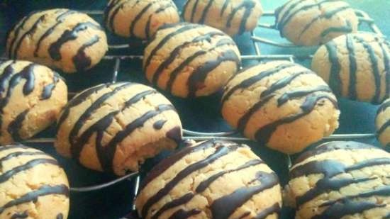 Biscotti morbidi al caramello con latte condensato