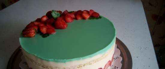 Strawberry Dream Cake