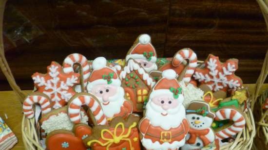 Decoramos galletas de jengibre, galletas