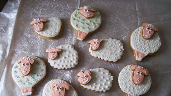 We decorate gingerbread cookies, cookies