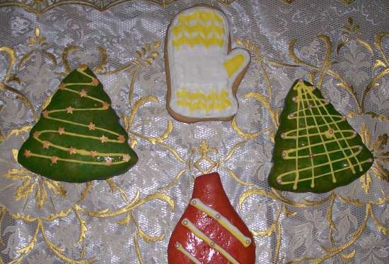 We decorate gingerbread cookies, cookies