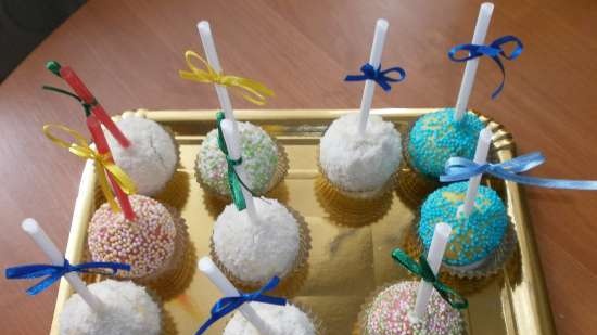 Cake Pops and Cake balls