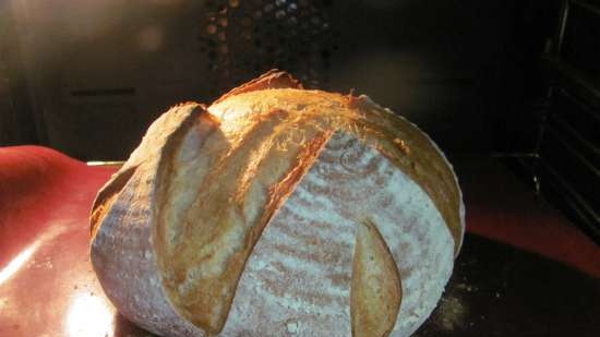 Bread with liquid yeast with lard and whey