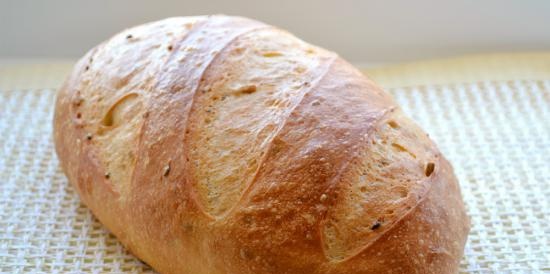 Pane lievitato con semolino e latticello