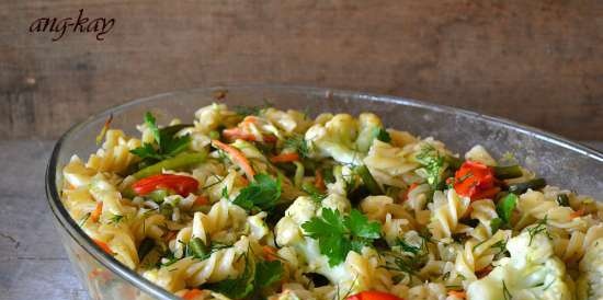 Pasta con verdure e frecce all'aglio (magra)