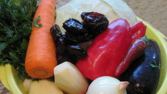 Borscht con prugne affumicate e melanzane (magre)