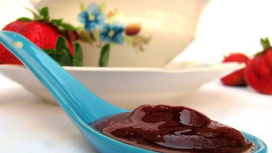 Strawberry sauce for fish and meat