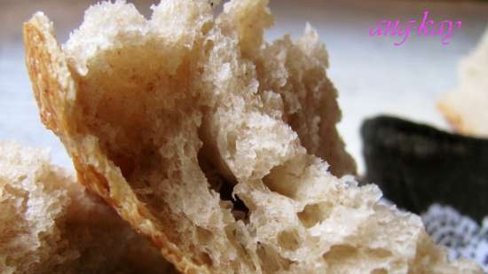 Bread with spelled and brine