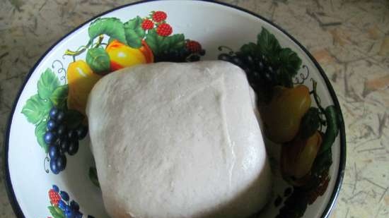 Bread with liquid yeast with lard and whey