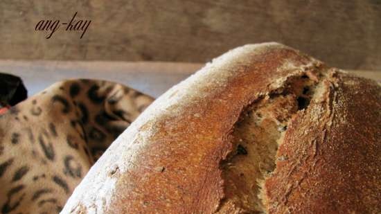 Pane di segale con chicchi di caffè