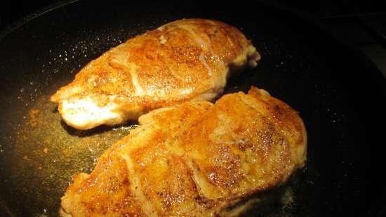 Filetto di pollo in salsa di crema di cipolle