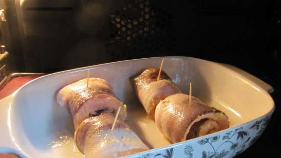 Rollitos de merluza con salsa marinada de naranja