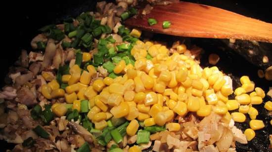 Frittelle con pollo e verdure cotte al forno